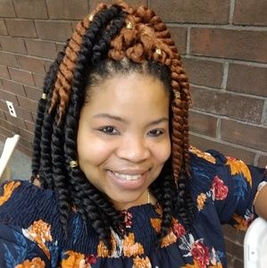 Meet your Posher, Charmaine